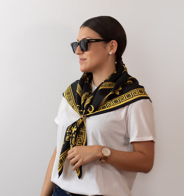 Foulard en sergé de soie de la collection monfaifoulard.com