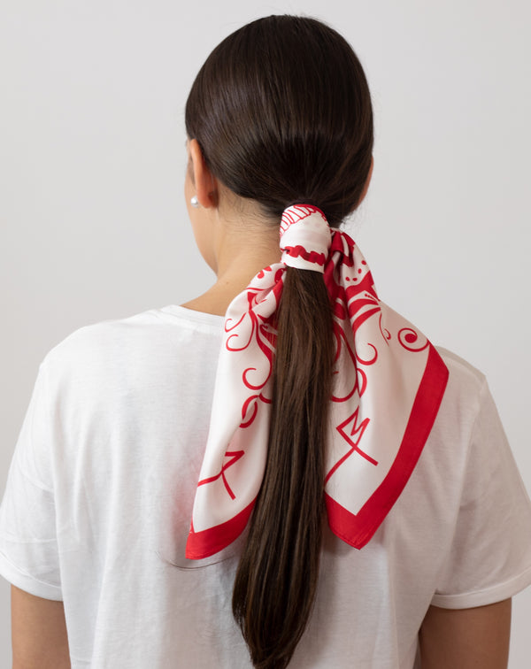 Foulard en sergé de soie de la collection monfaifoulard.com